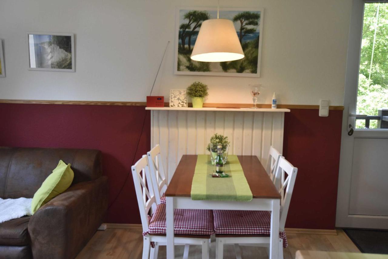 Ferienwohnung Og Im Roten Haus Am Ostsee Radweg Ovs 103 Blowatz Eksteriør bilde